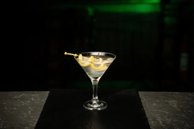 Dry Martini